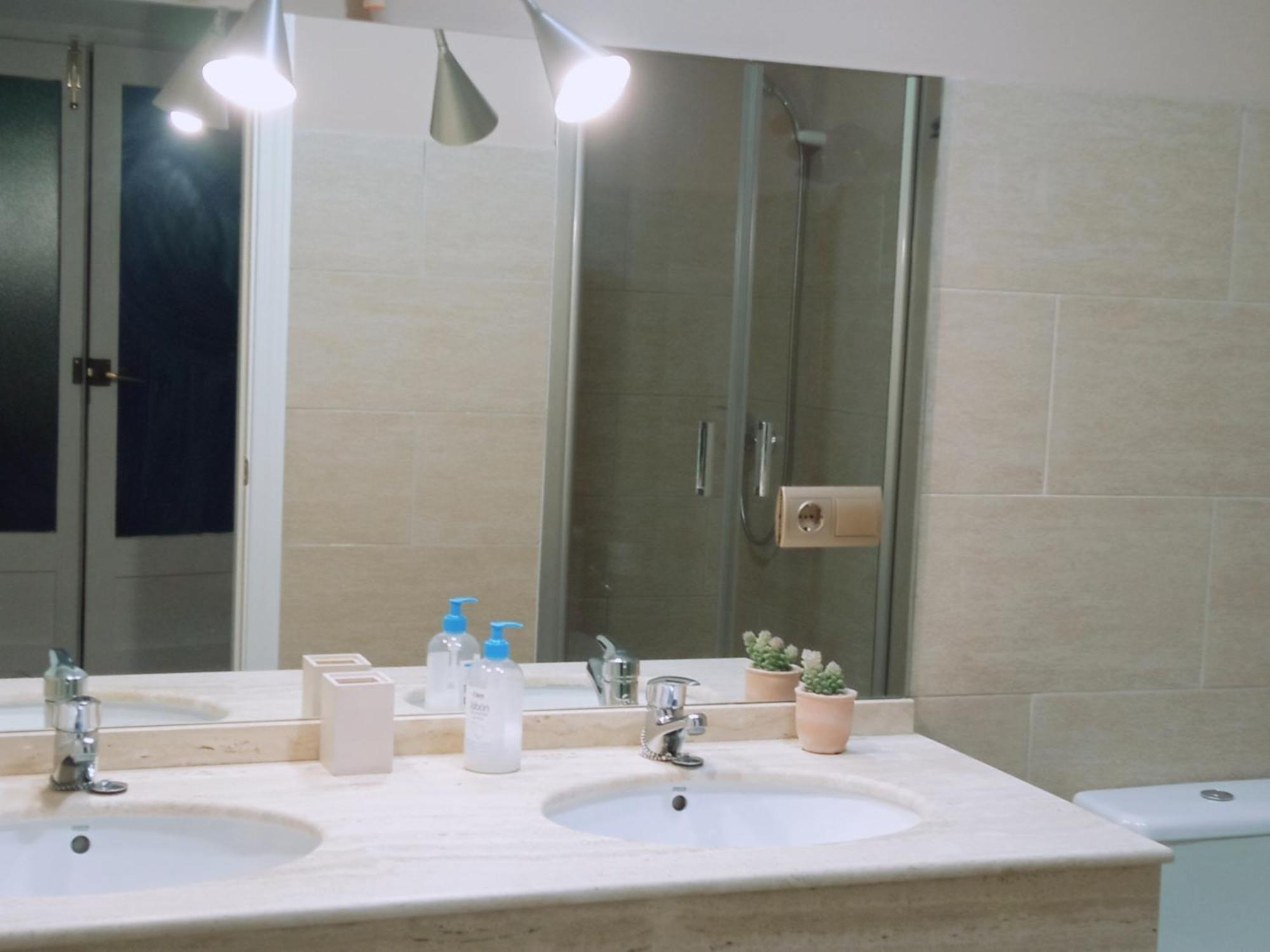 Apto La Almena 2 Junto A Plaza Mayor,2 Habitaciones,Parking Gratuito Caces エクステリア 写真